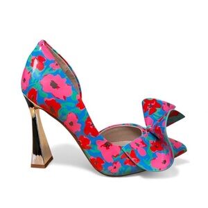 Betsey Johnson Flower Detail Heels with Bow 💐